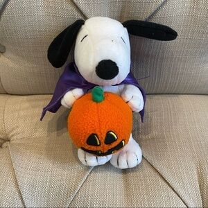 Af:hallmark’s Peanuts Snoopy Pumpkin & Dracula Cape Halloween Stuffed Animal 8"